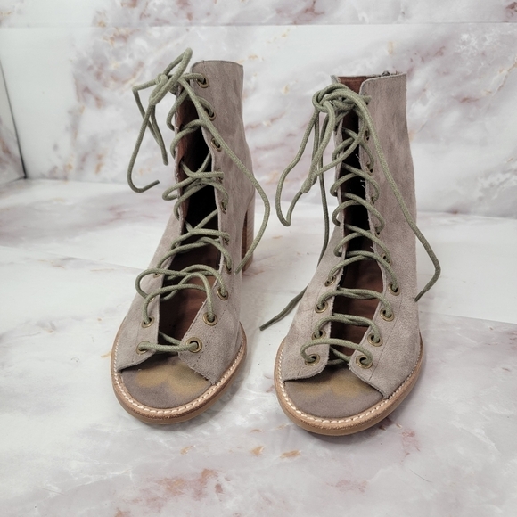 Jeffrey Campbell Cors Peep Toe Chunky Heel Tan Suede Bootie Women’s Size 9.5 - Picture 10 of 16